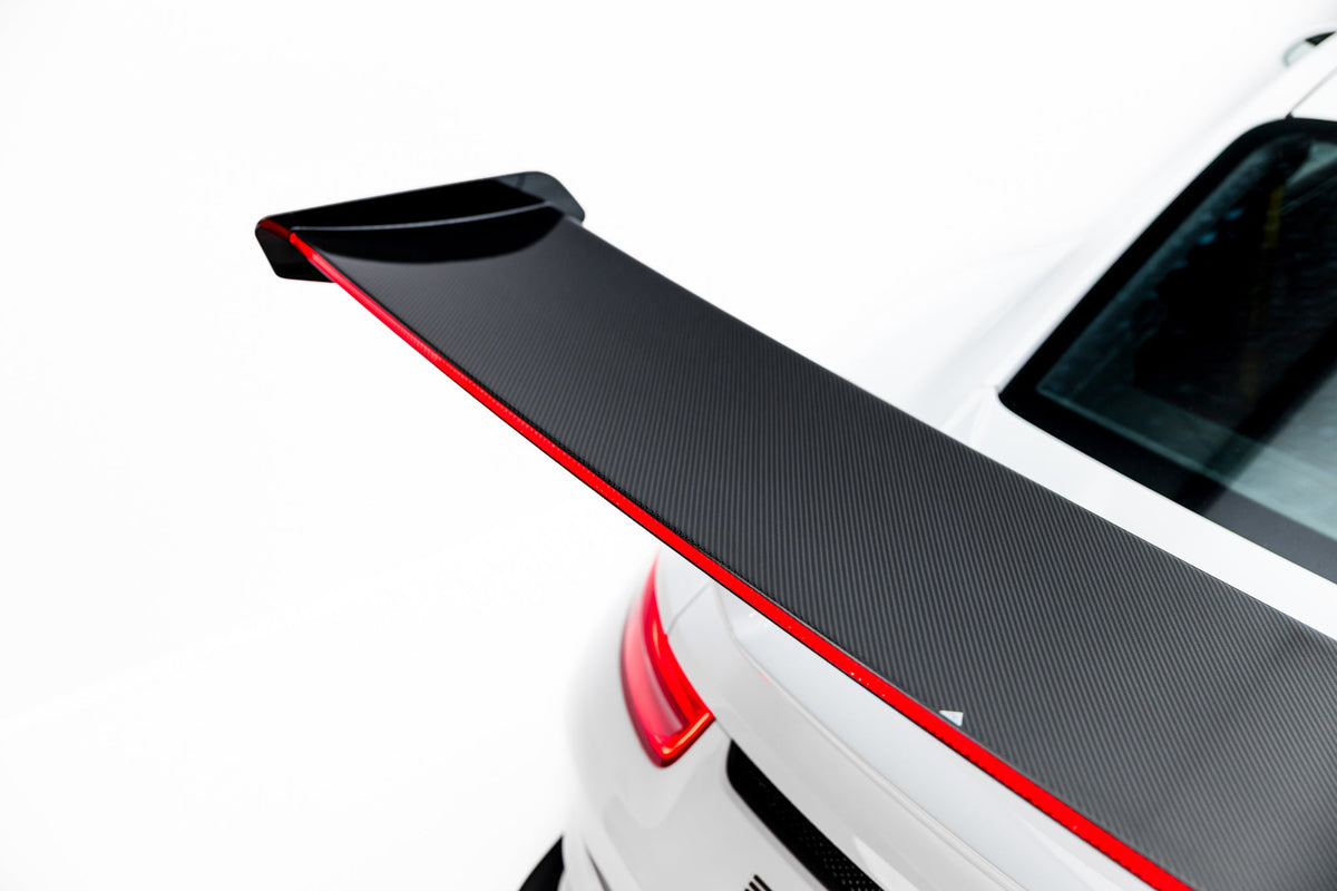 Alerón de carbono V.1 + LED para Porsche 911 GT3 991