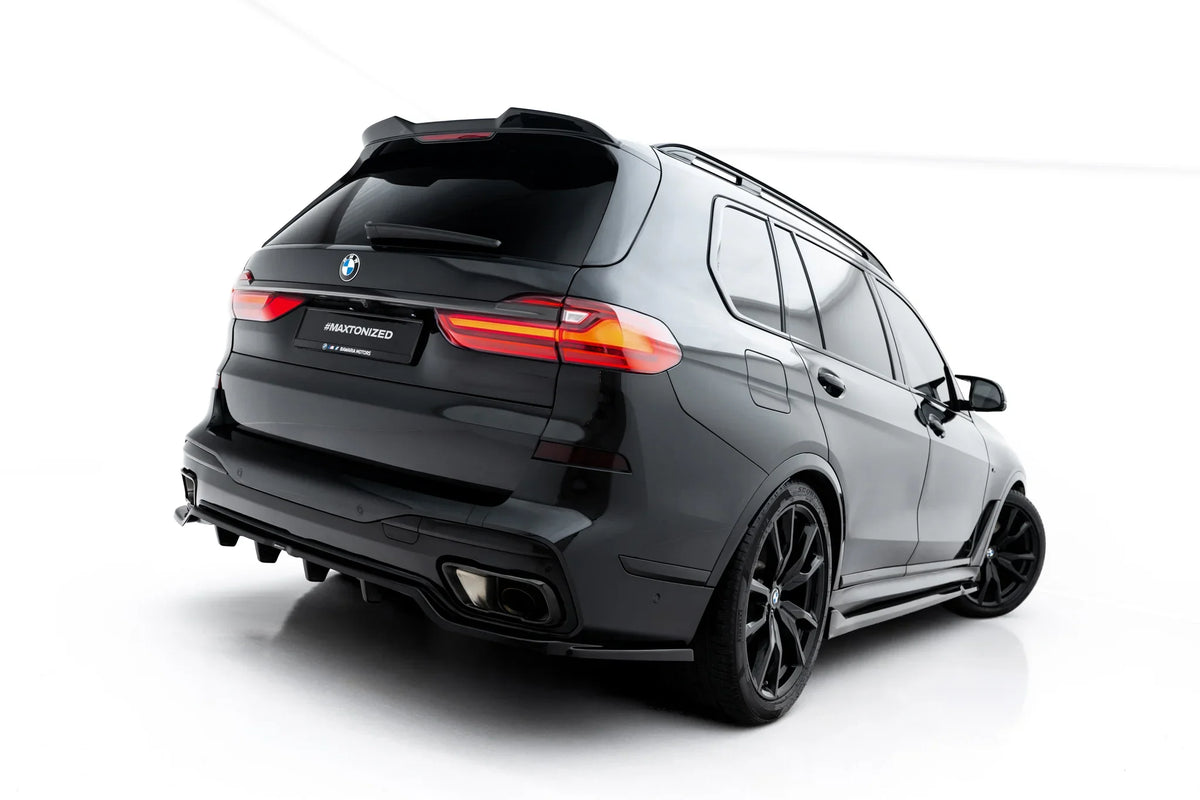 Splitter trasero (con barras verticales) para BMW X7 M-Pack G07