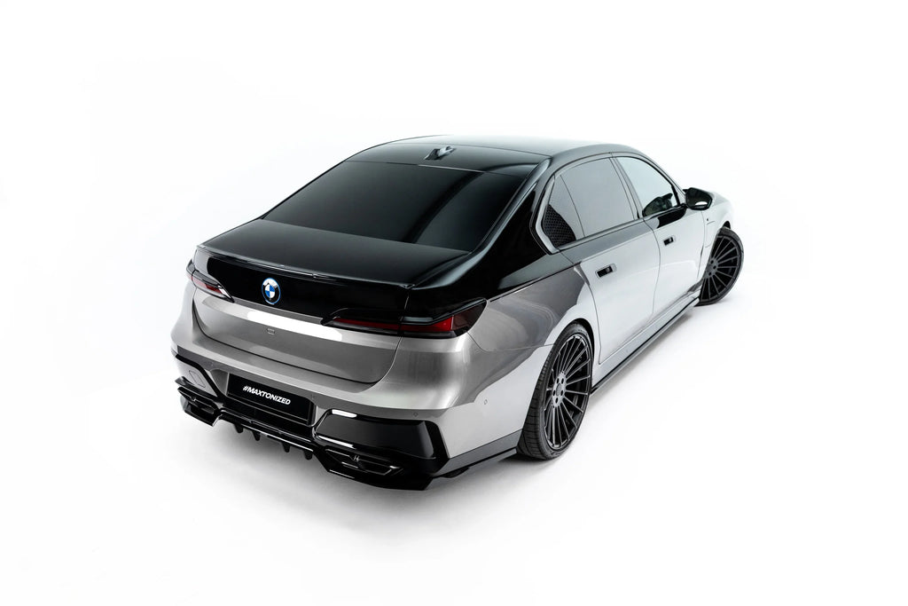 Splitter trasero (con barras verticales) V.2 para BMW M760e G70