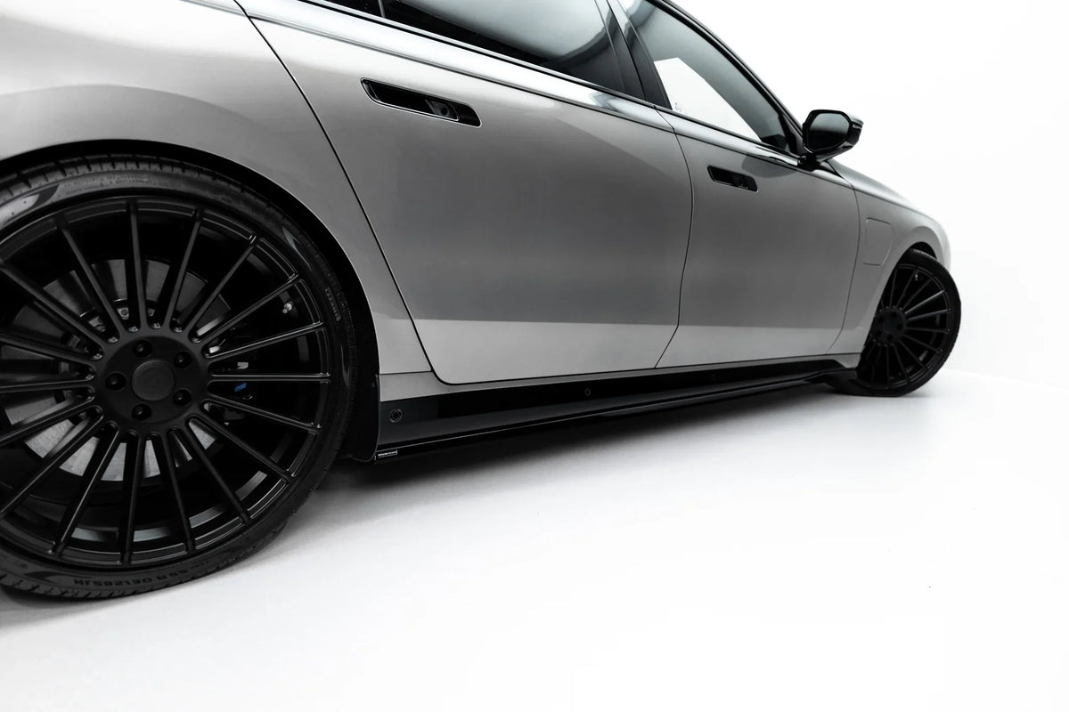 Difusores de taloneras V.2 para BMW M760e / 750e G70