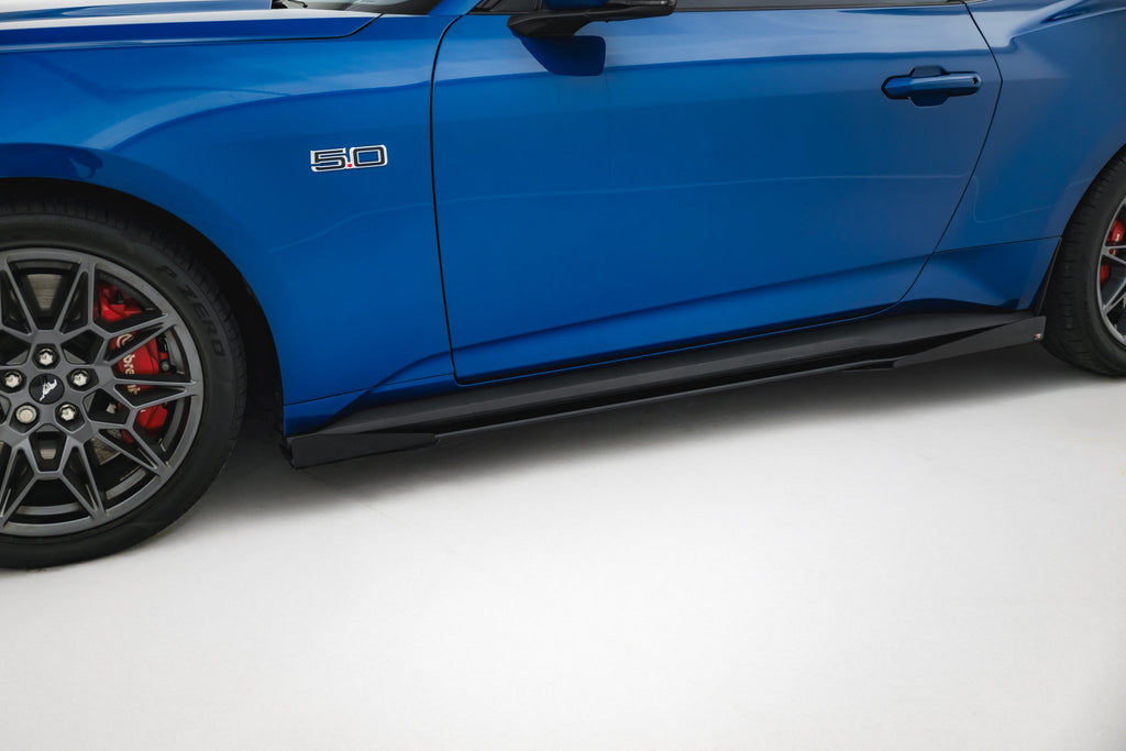 Difusores de taloneras Street Pro + flaps para Ford Mustang GT Mk7
