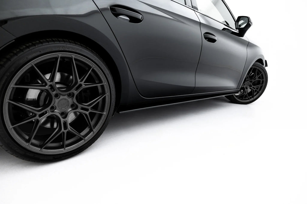 Difusores de taloneras Street Pro para Cupra Leon ST / Hatchback Mk1 Facelift