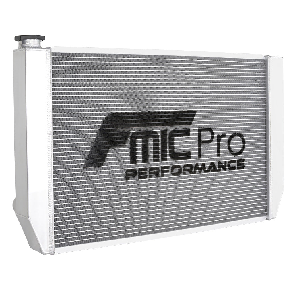 Radiador de agua universal FMIC.Pro 810 mm x 495 mm x 142 mm