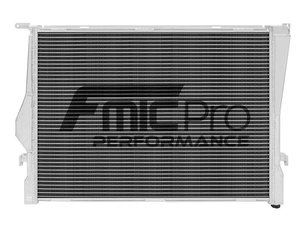 Radiador Racing FMIC.Pro para BMW X1 E84 Z4 E89 04+