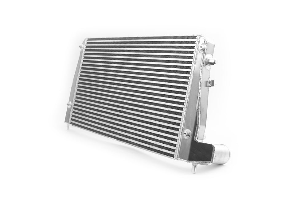Intercooler Forge Motorsport FMMK5FMIC.N para Audi S3 8P 2.0 TFSi VW Golf 5 negro