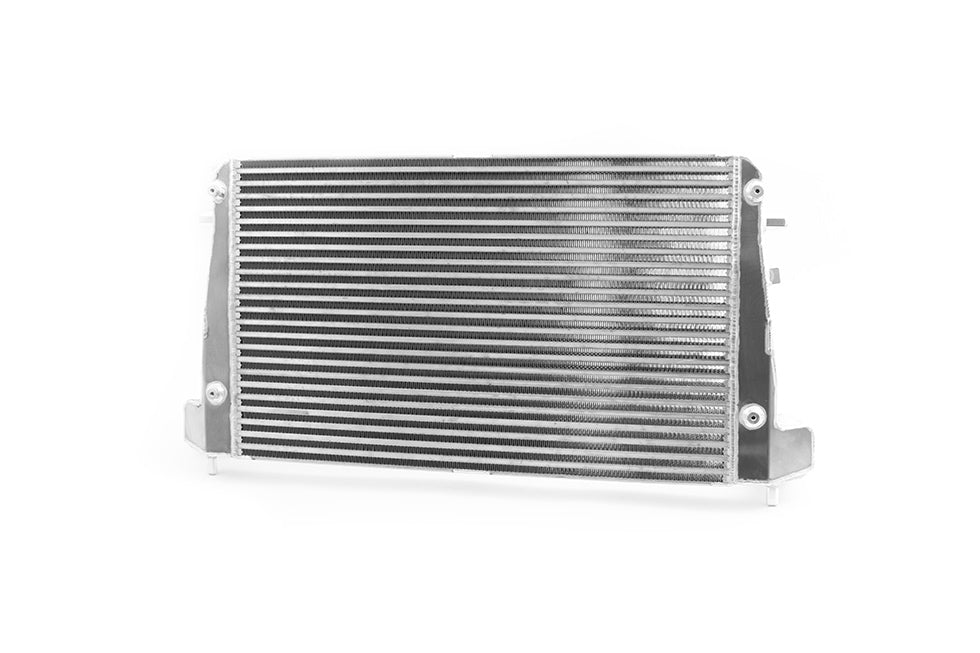Intercooler Forge Motorsport FMMK5FMIC.R para Audi S3 8P 2.0 TFSi VW Golf 5 rojo