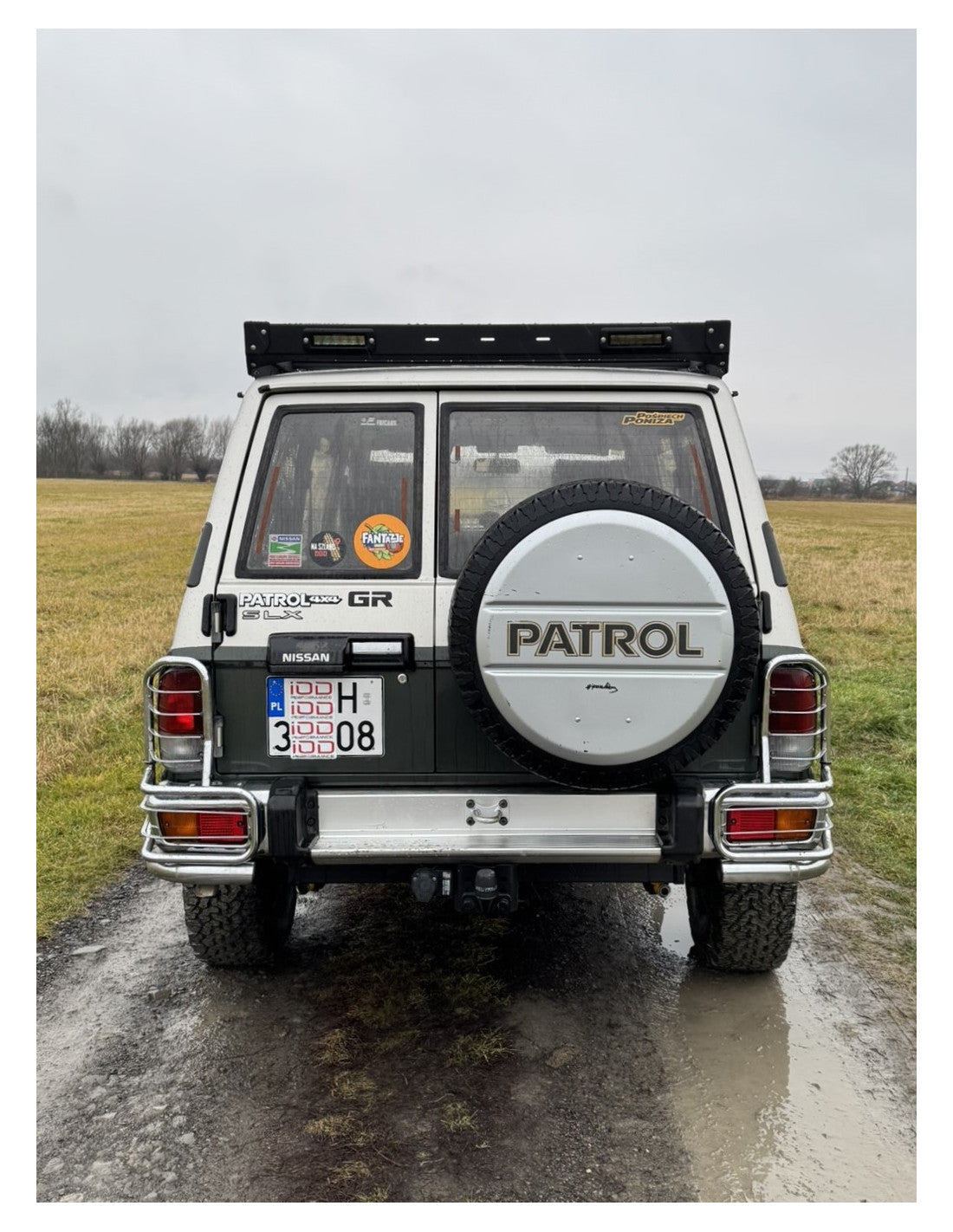 Baca de aluminio larga con retroiluminación IOD Performance para Nissan Patrol Y60 LWB