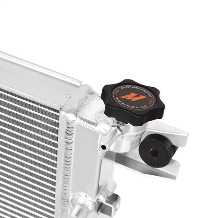 Radiador de aluminio Mishimoto MMRAD-WRA-07V2 Performance para Jeep Wrangler JK 2007-2018