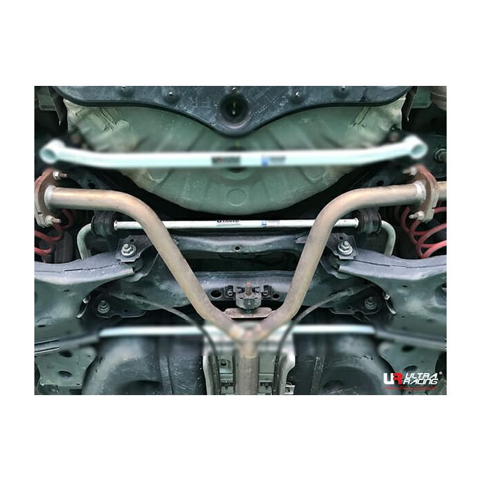 Ultra Racing 18mm Rear Anti-Roll Bar for Nissan Altima/Teana (L33) 2.0/2.5 2WD 12-18