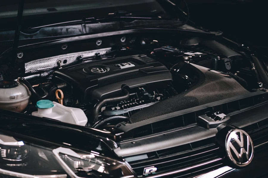 RTMG Performance Stage 3 Carbon Direct Cold Air Intake for VW Golf MK 7.5 - 2.0 TSI EA888 Gen 3 – otra vista
