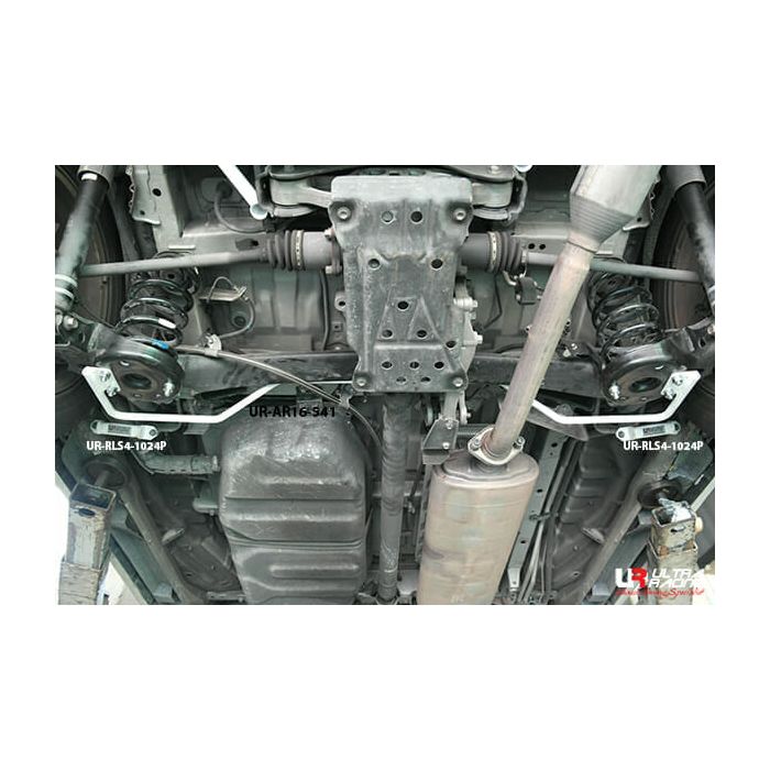 Ultra Racing 16mm rear anti-roll bar for Toyota Alphard 2.4 08-15/Estima 2.4 06-19/Vellfire 2.4 08-15 (AH20/XR50) 4WD
