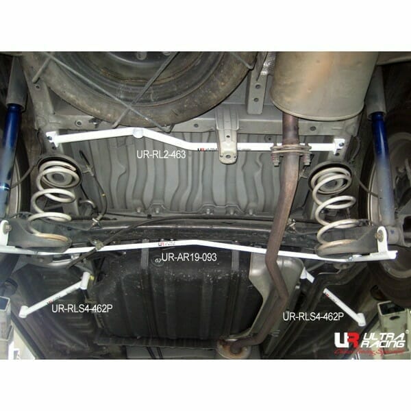 Barra estabilizadora trasera 19 mm Ultra Racing para Toyota Alphard (AH10) 2.4 02-08/Estima 2.4 00-05 2WD