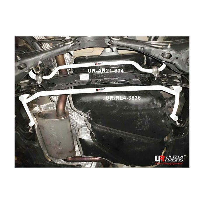 Barra estabilizadora trasera Ultra Racing de 21 mm para Volkswagen Passat B8 (TYP 3G) 1.8 TSI 2WD 15-22