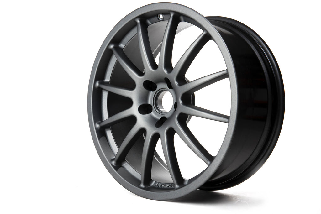 Llantas RacingLine Cup Edition 18" x 8,5" ET45 gris Gunmetal juego de 4