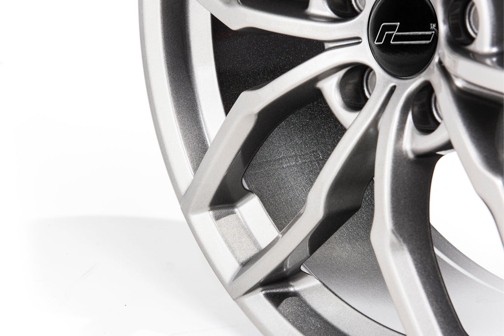 Llanta RacingLine R360 19" x 8,5" ET44 1 llanta Bright Silver