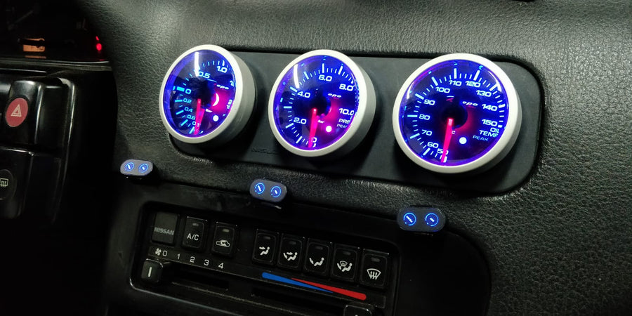Soporte relojes Nissan s13 – 3 relojes – otra vista