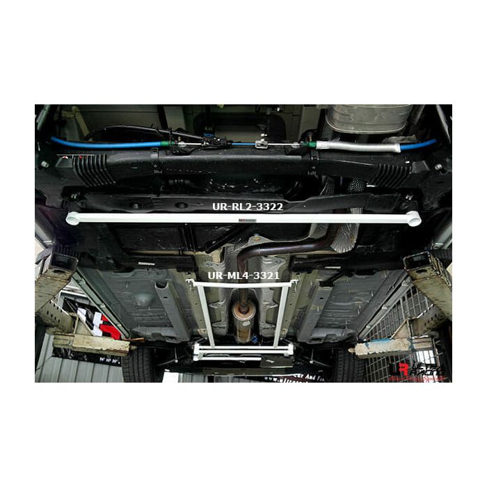 Ultra Racing lower middle brace (3321) for Citroën DS 5 1.6T 2WD 11-18