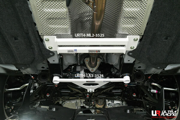 Barra inferior central Ultra Racing para Honda Civic 15-19 FK/FC 1.5T/1.8