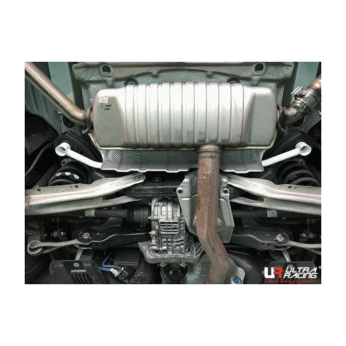 Ultra Racing Rear Lower Bar for Mercedes A250 / AMG 13+ W176 4WD