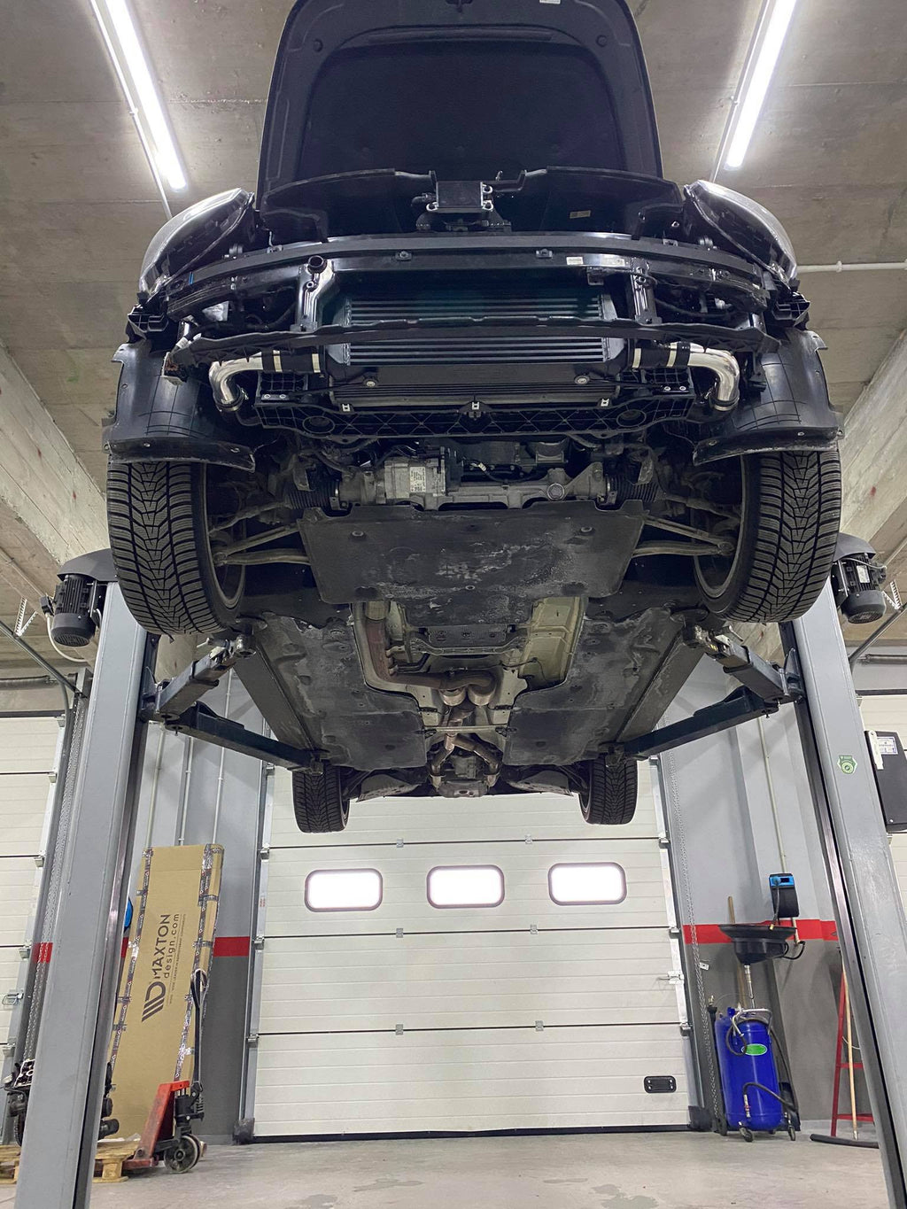 Intercooler Kia Stinger 2.0T rojo JRspec