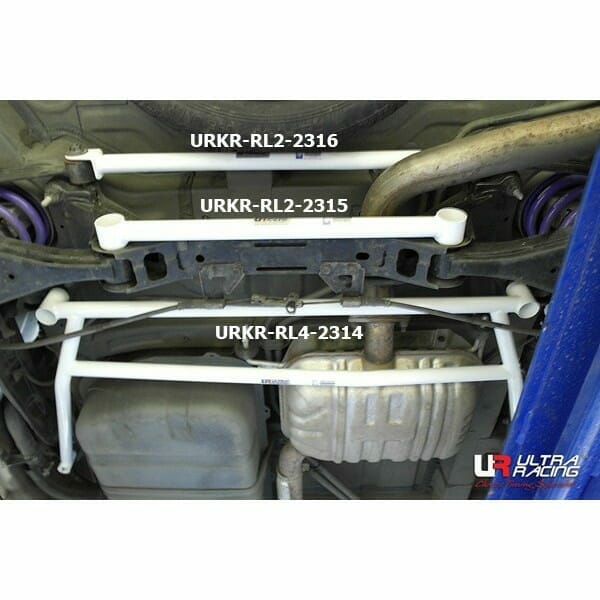Barra inferior trasera (2316) Ultra Racing para Kia Carnival (VQ) 2.9D 2WD 05-14