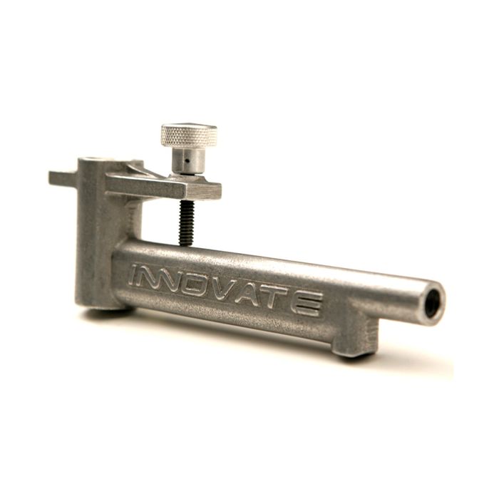 Soporte de escape para sensor AFR de banda ancha Innovate 3728