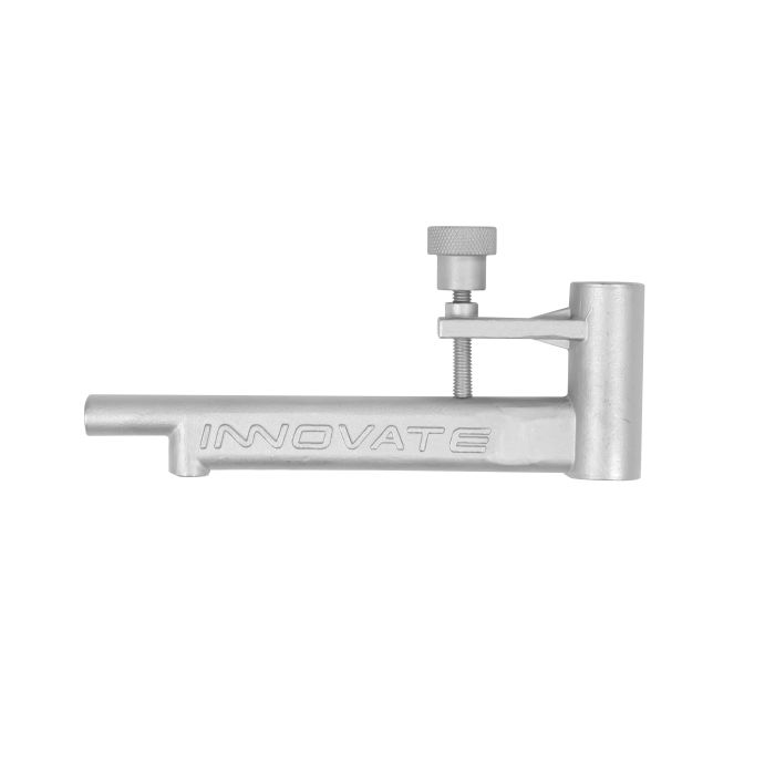 Soporte de escape para sensor AFR de banda ancha Innovate 3728