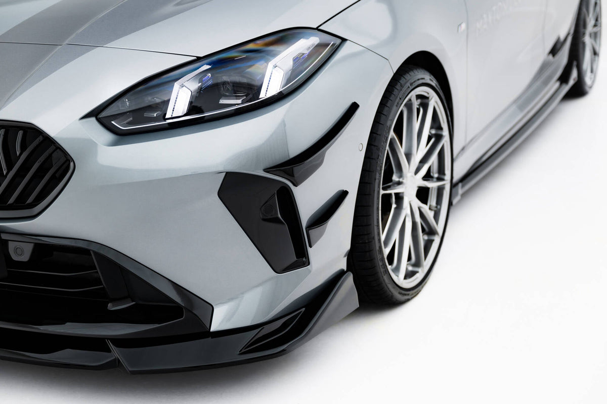 Canards de parachoques delantero para BMW M135i F70