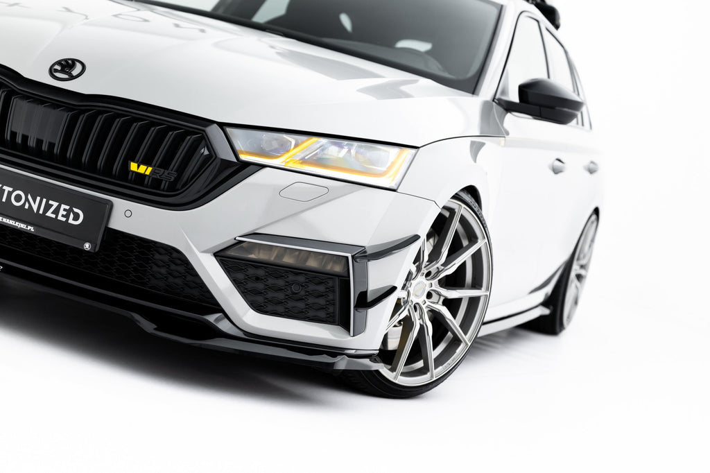 Canards de parachoques delantero para Skoda Octavia RS Mk4