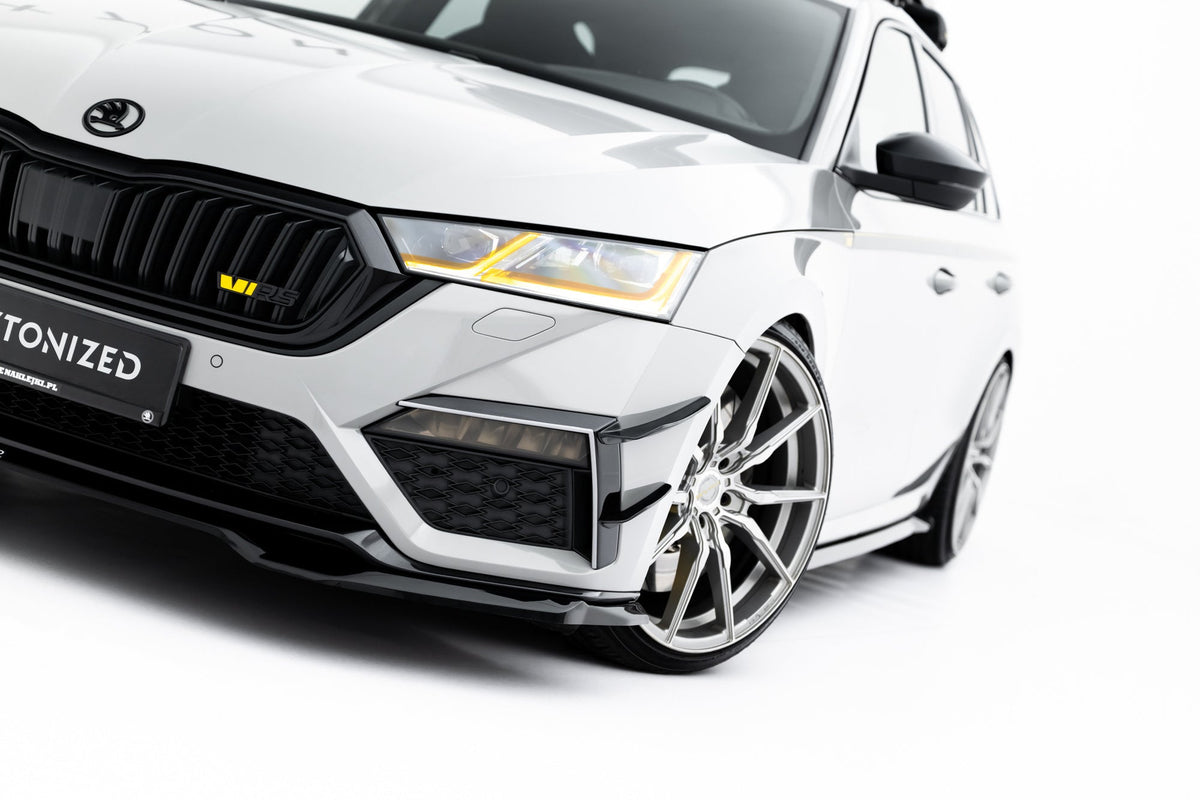 Canards de parachoques delantero para Skoda Octavia RS Mk4