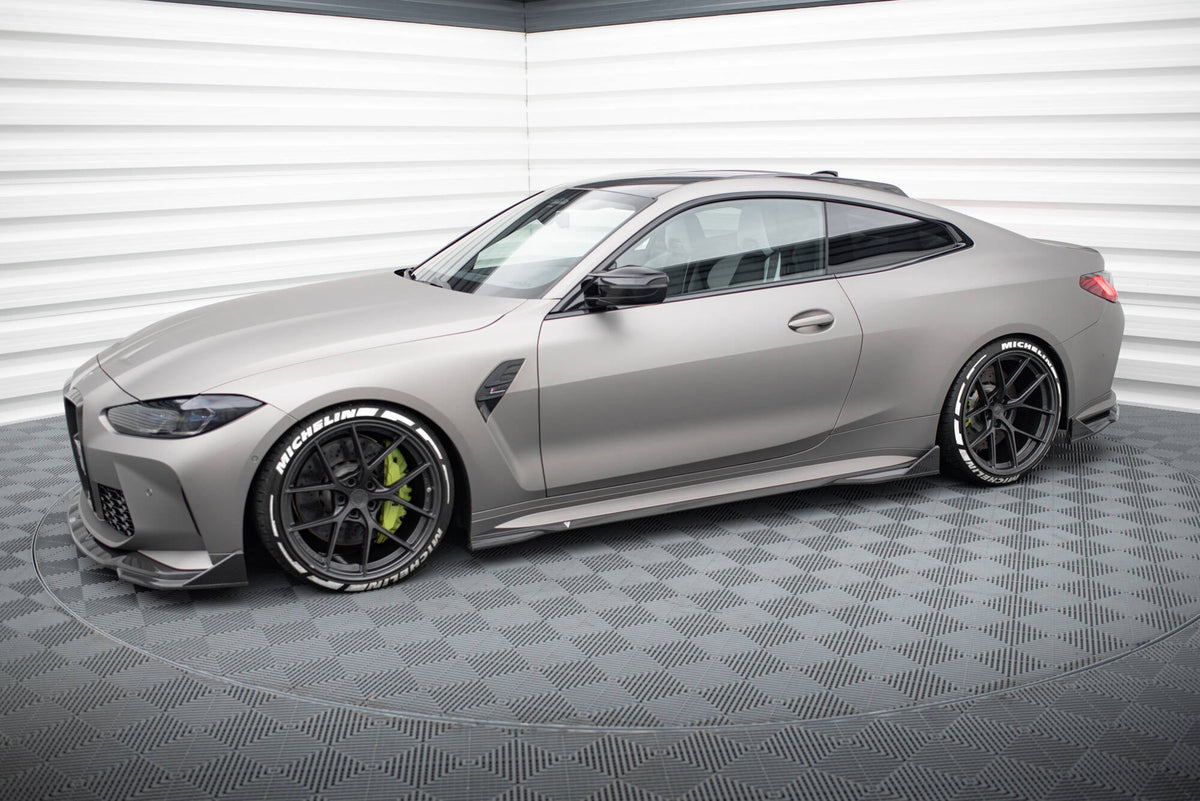 Flaps laterales de fibra de carbono prepreg para BMW M4 G82 / G82 Facelift