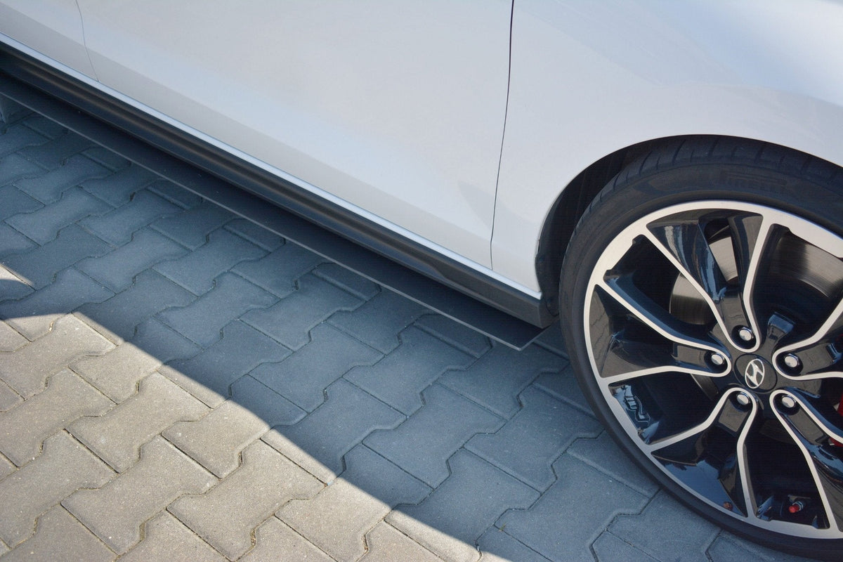 Difusores de taloneras Racing para Hyundai I30 Mk3 N