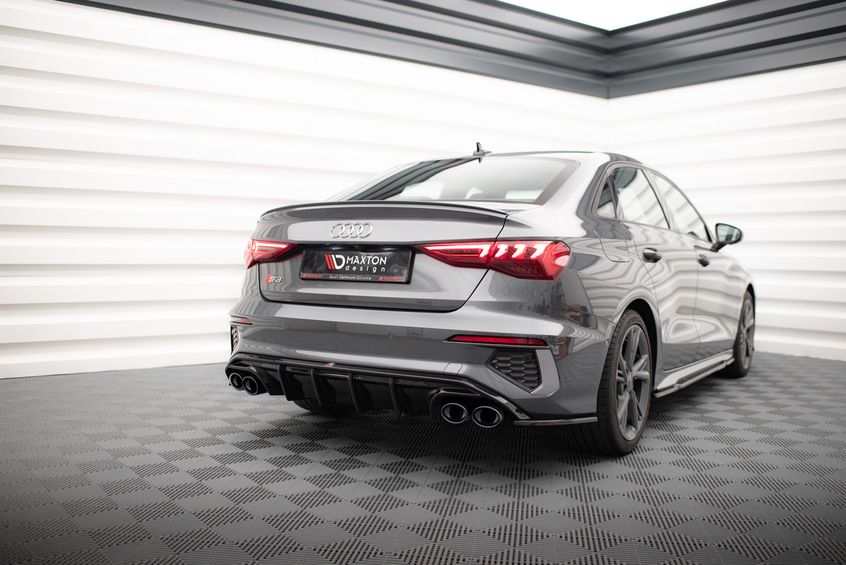 Difusor trasero + embellecedores de escape para Audi A3 S-Line Sedan 8Y