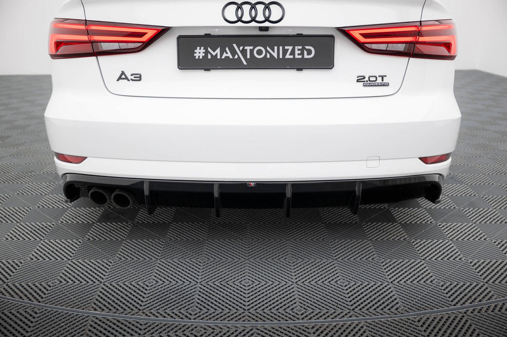 Difusor trasero para Audi A3 Sedan 8V Facelift (Version with dual Exhaust tips on one side)