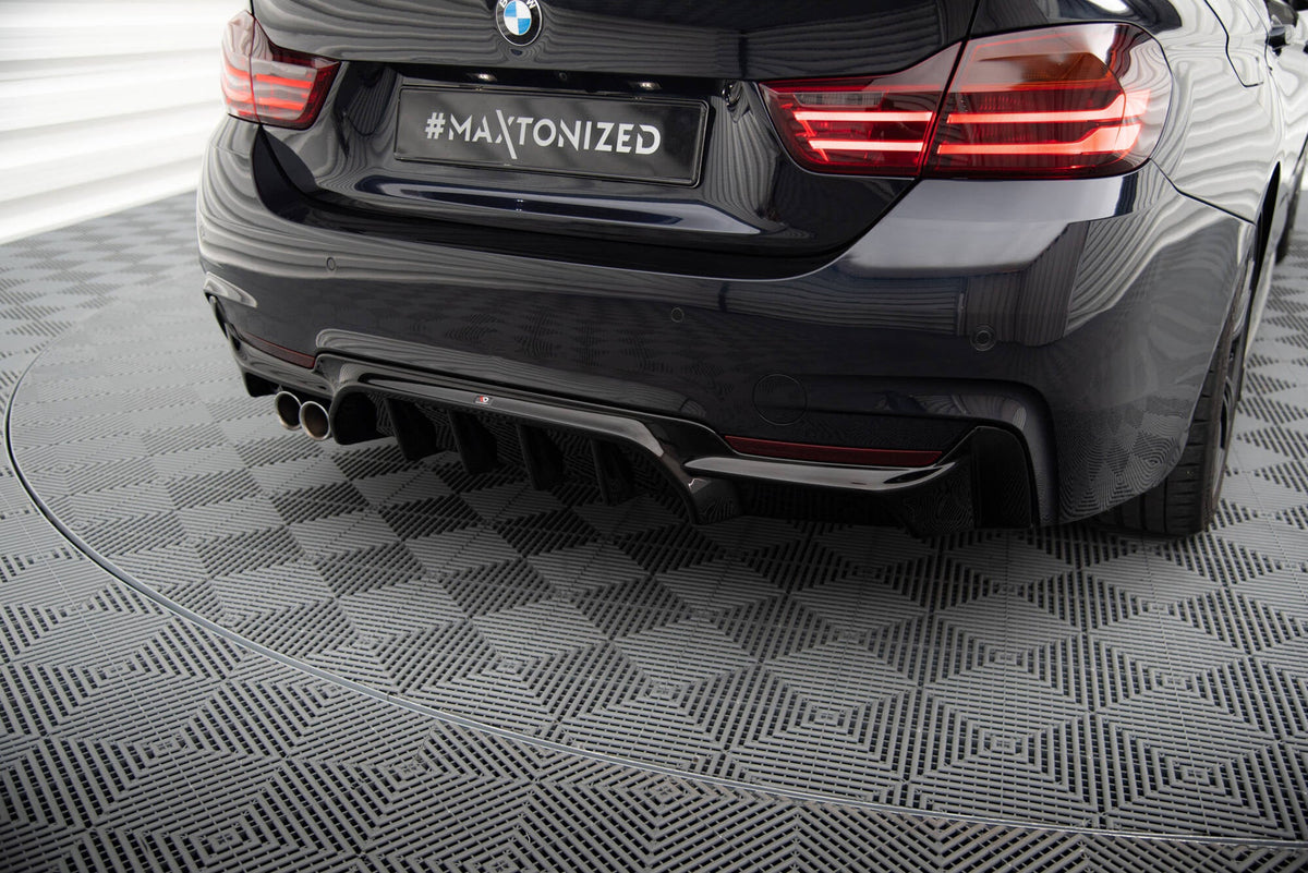 Difusor trasero para BMW 4 Coupe / Gran Coupe / Cabrio M-Pack F32 / F36 / F33 (Version with Exhaust on one side)