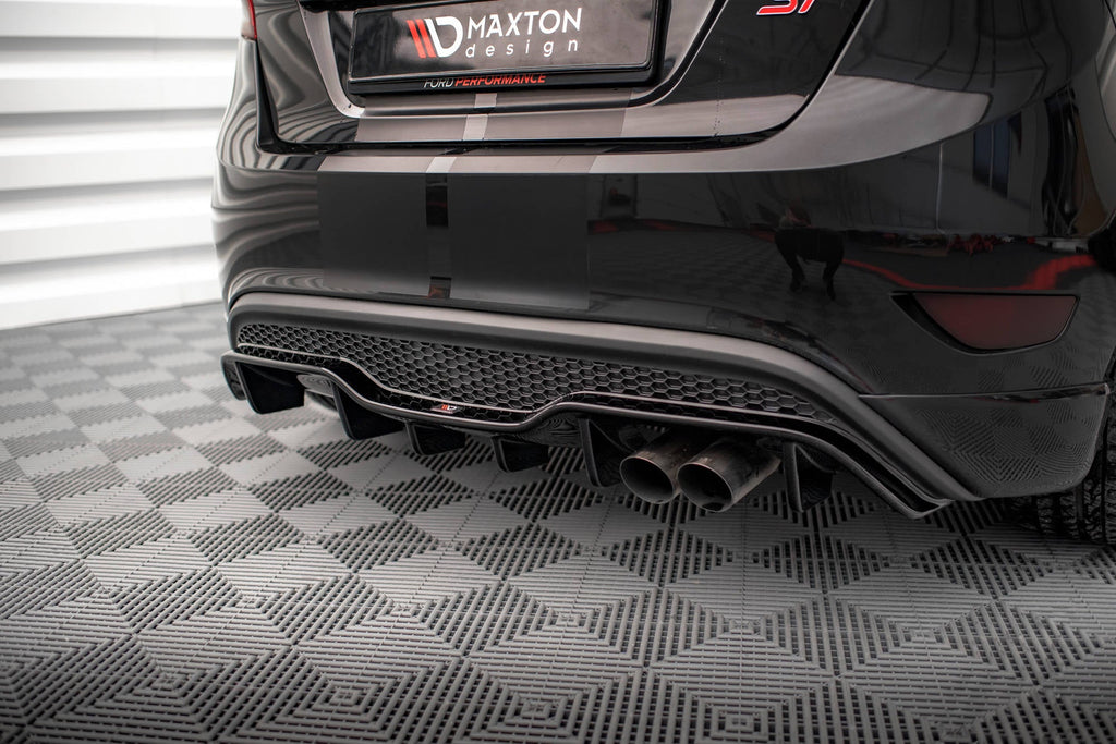 Difusor trasero para Ford Fiesta ST (5 door version) Mk7 Facelift
