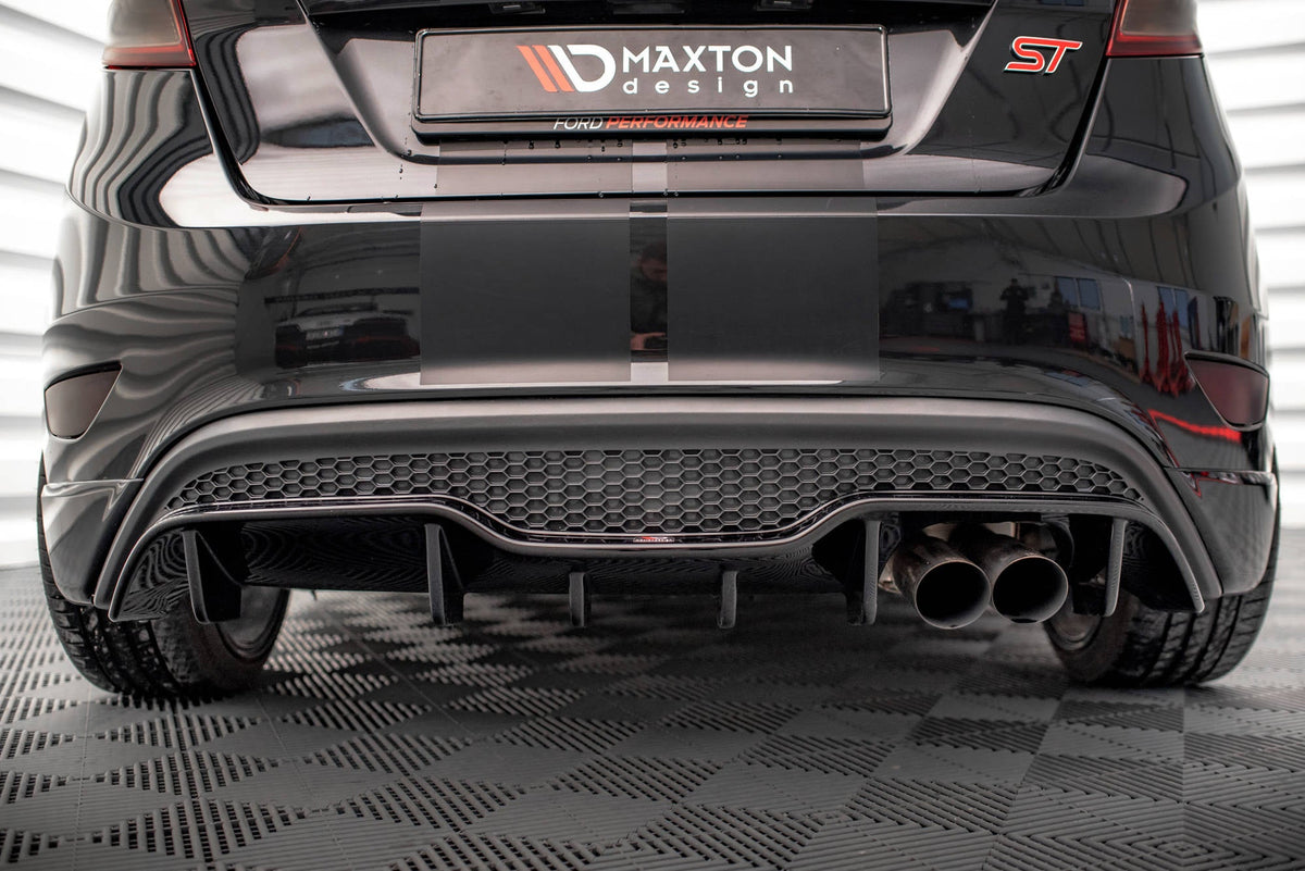 Difusor trasero para Ford Fiesta ST (5 door version) Mk7 Facelift