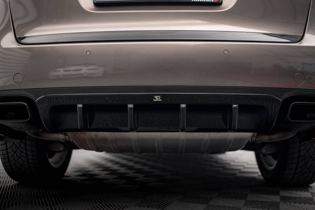 Difusor trasero para Porsche Cayenne Turbo / Standard Mk2