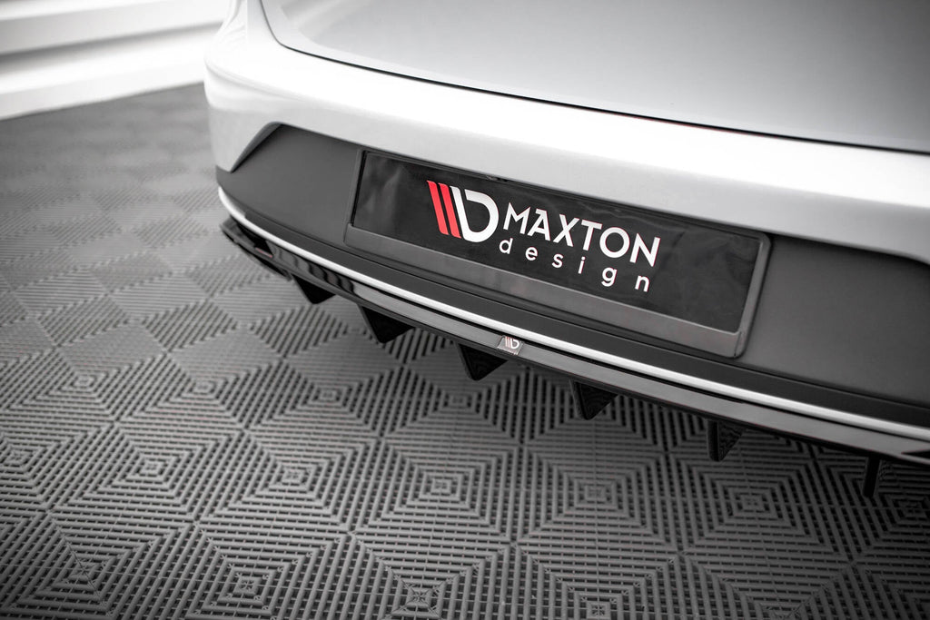 Difusor trasero para Seat Leon Cupra Sportstourer Mk3