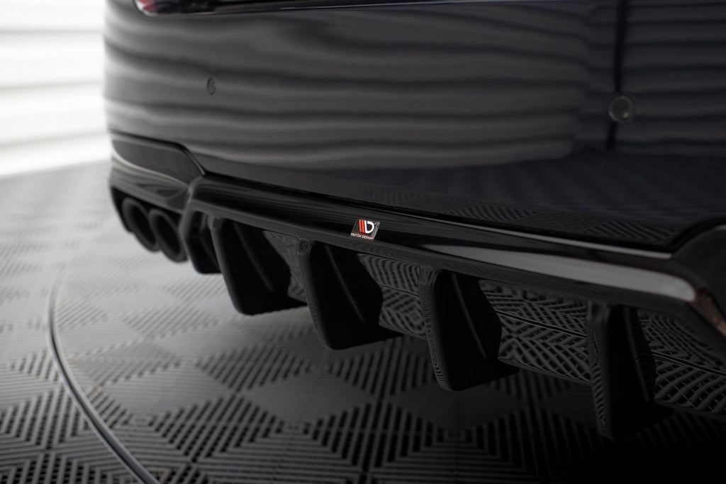Difusor trasero V.2 para BMW 5 M-Pack F10 / F11 (Version with two double Exhausts)