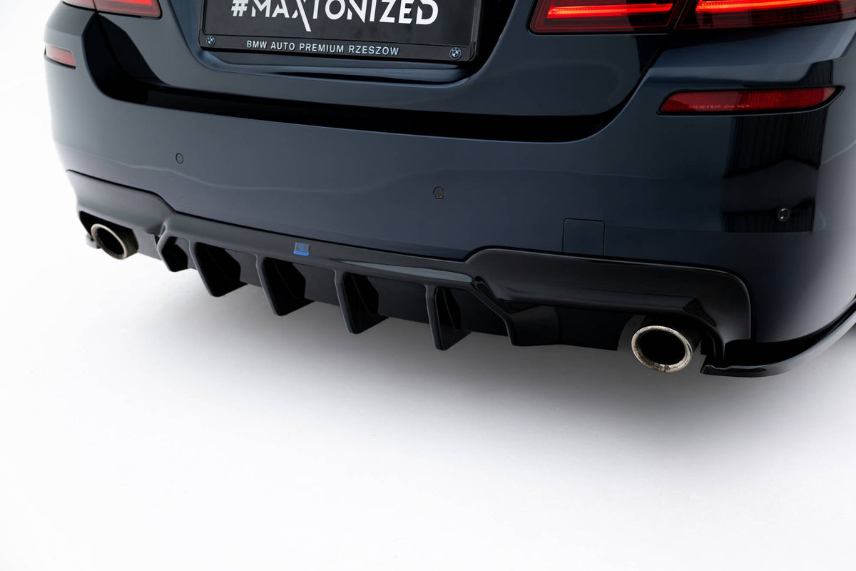 Difusor trasero V.2 para BMW 5 M-Pack F10 / F11 (Version with two single Exhausts)