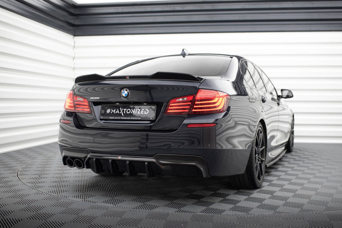 Difusor trasero V.2 para BMW 5 M-Pack F10 / F11 (Version with double Exhaust on one side)