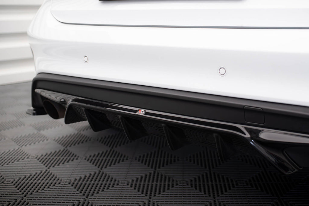 Difusor trasero V.2 para Ford Focus Hatchback ST Mk4
