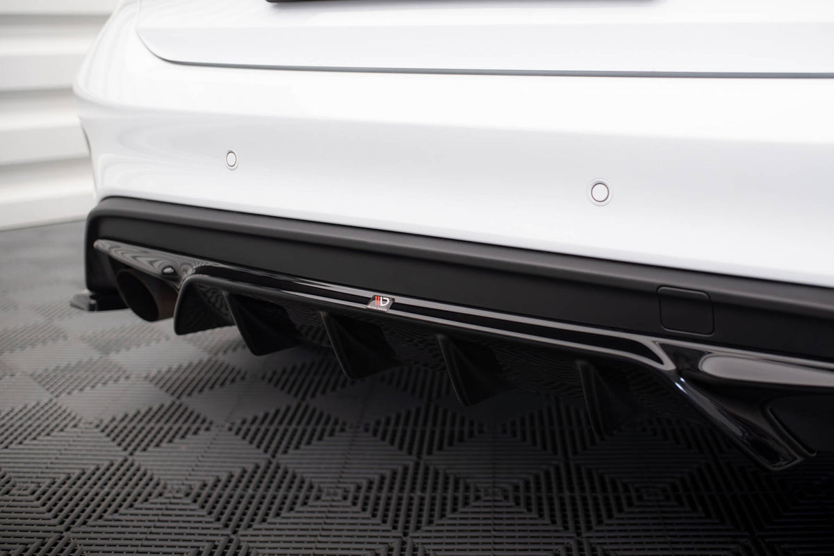 Difusor trasero V.2 para Ford Focus Hatchback ST Mk4