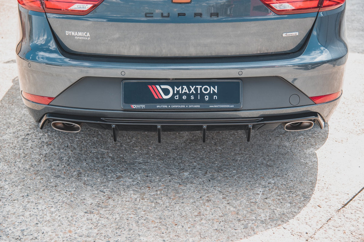 Difusor trasero V.2 para Seat Leon Cupra ST Mk3 Facelift
