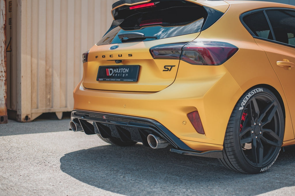 Difusor trasero V.3 para Ford Focus Hatchback ST Mk4