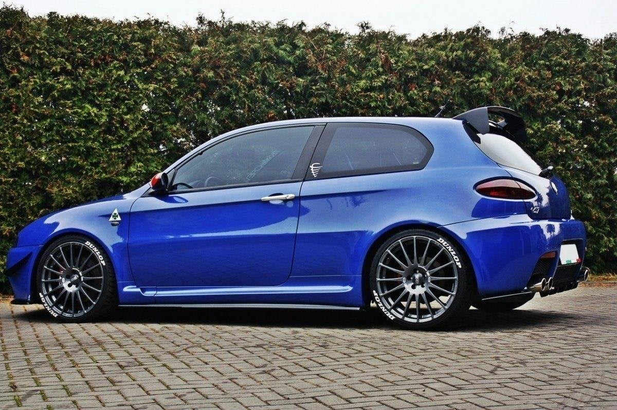 Extensiones de taloneras para Alfa Romeo 147 GTA