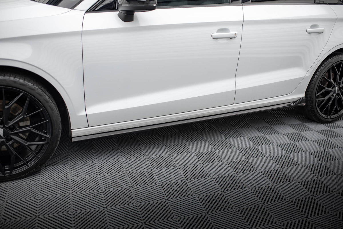 Difusores de taloneras para Audi A3 Sedan 8V
