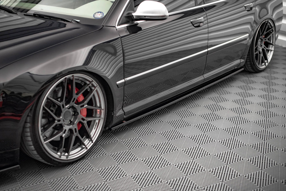 Difusores de taloneras para Audi S8 D3