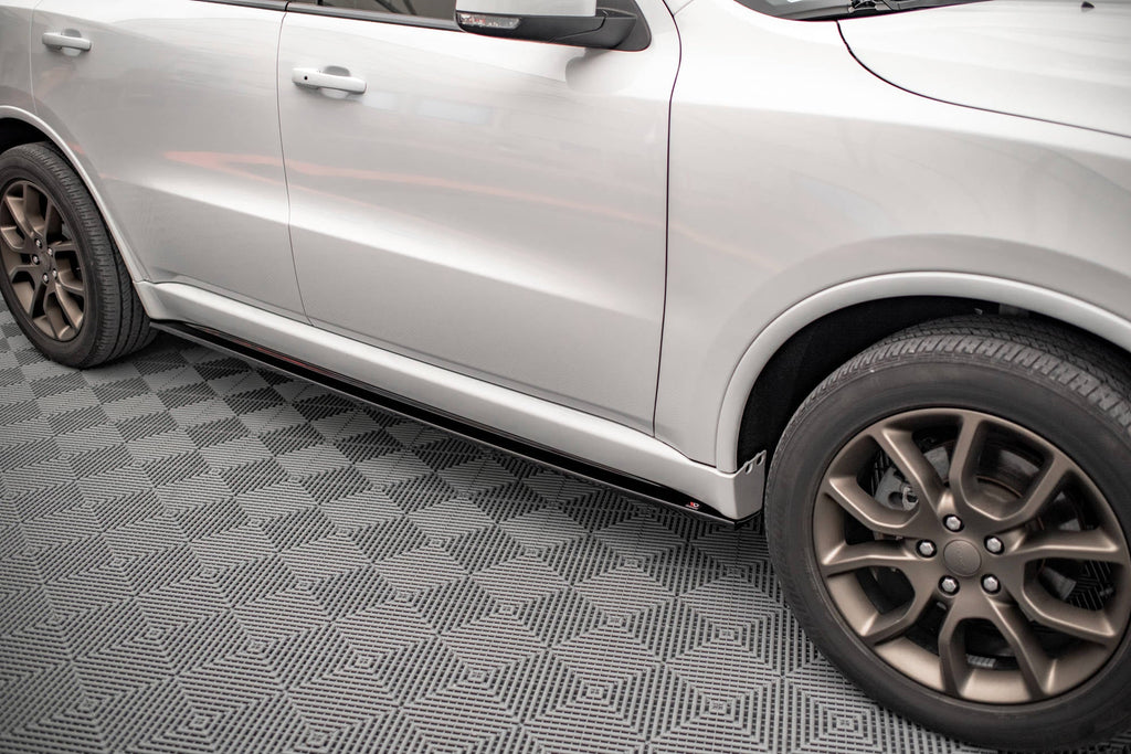 Difusores de taloneras para Dodge Durango RT Mk3